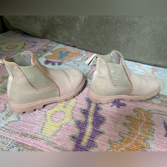 Pink Native Chelsea Boot - Picture 4 of 4